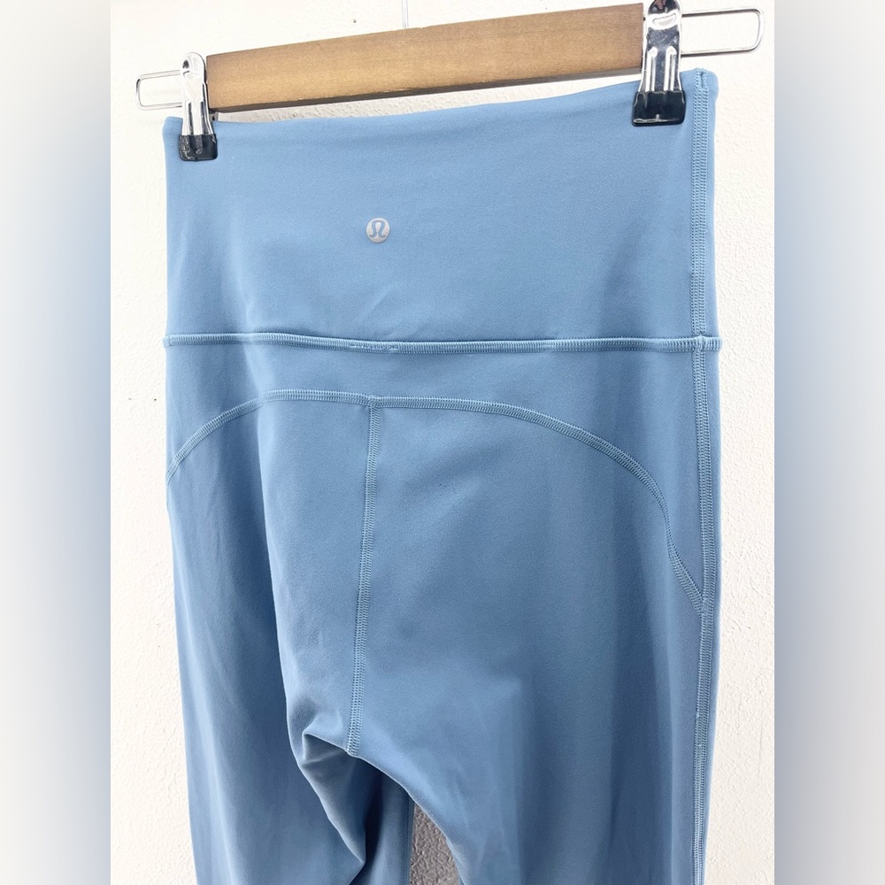 EUC Size 0 Lululemon Robins Egg Blue Flare Leggings - Picture 5 of 6